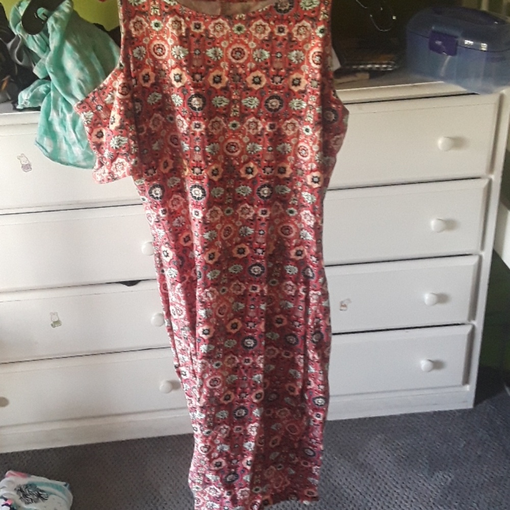 Pink cold shoulder dress